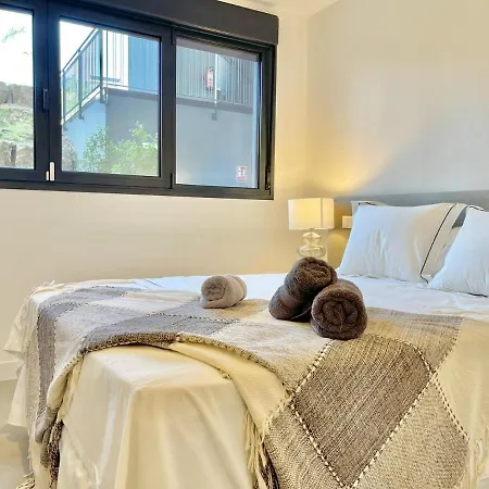 Apartment Oasis 325 Luxurious 3-Bdr Apartment Close To Marbella Estepona